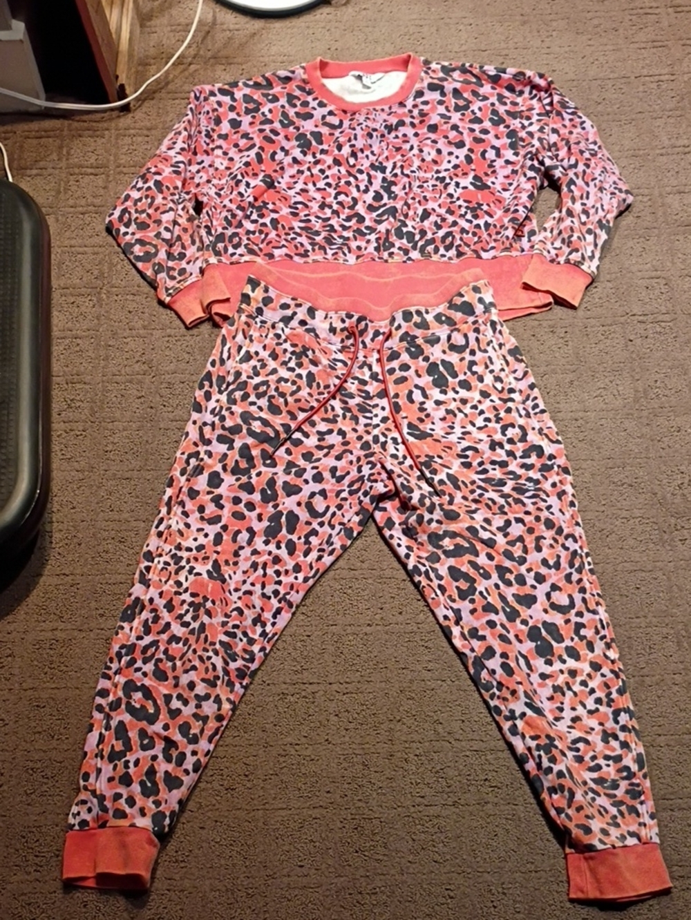 JoyLab Pink and Coral Leopard-Print Sweatshirt
